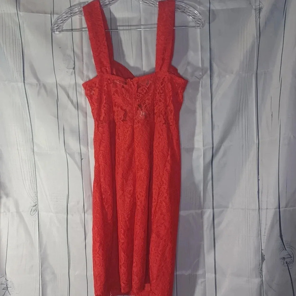 Boohoo mini red lace dress NWT - Picture 9 of 11